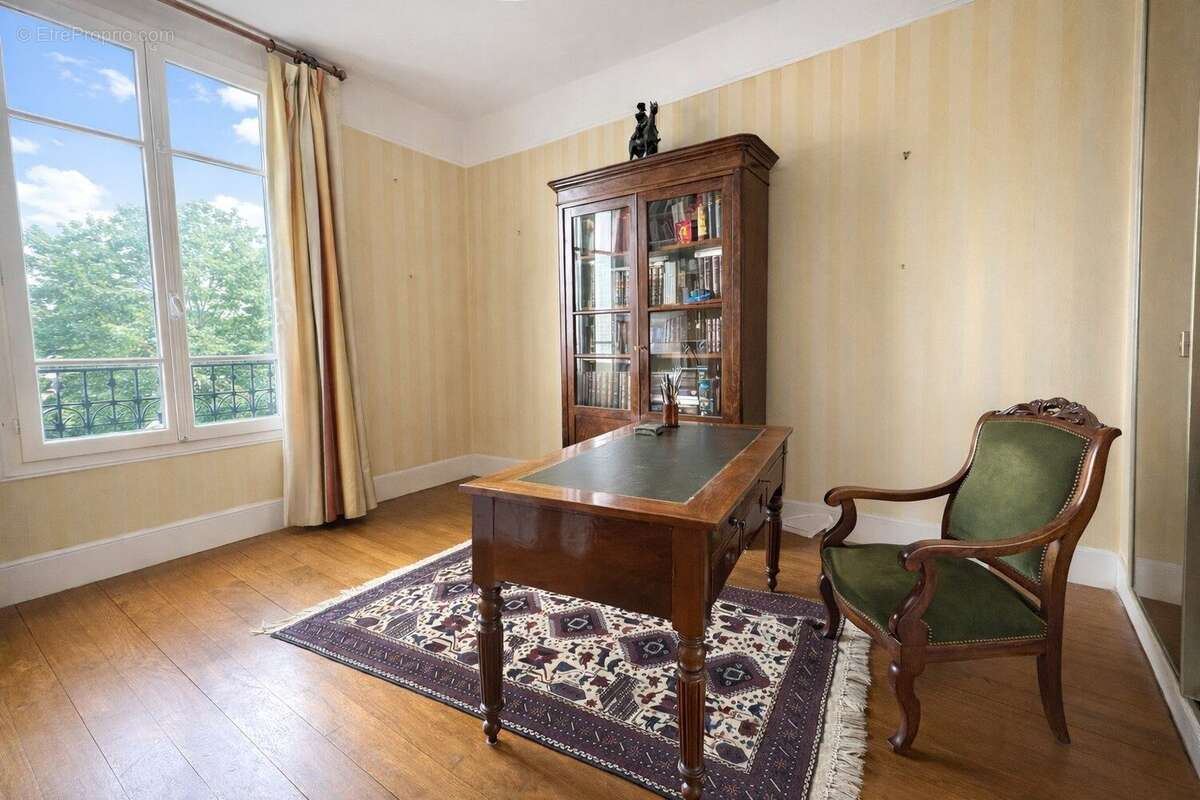 Appartement à LE VESINET