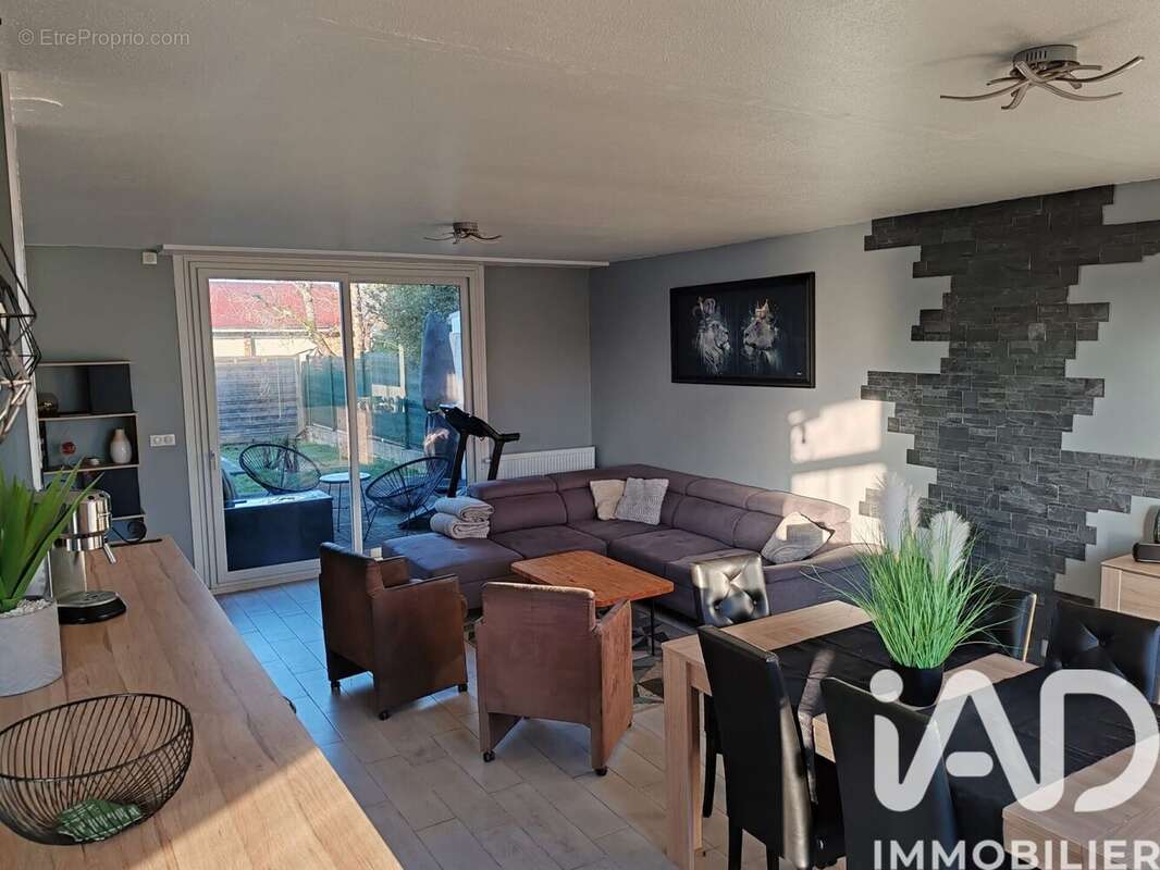 Photo 3 - Maison à BRIE-COMTE-ROBERT