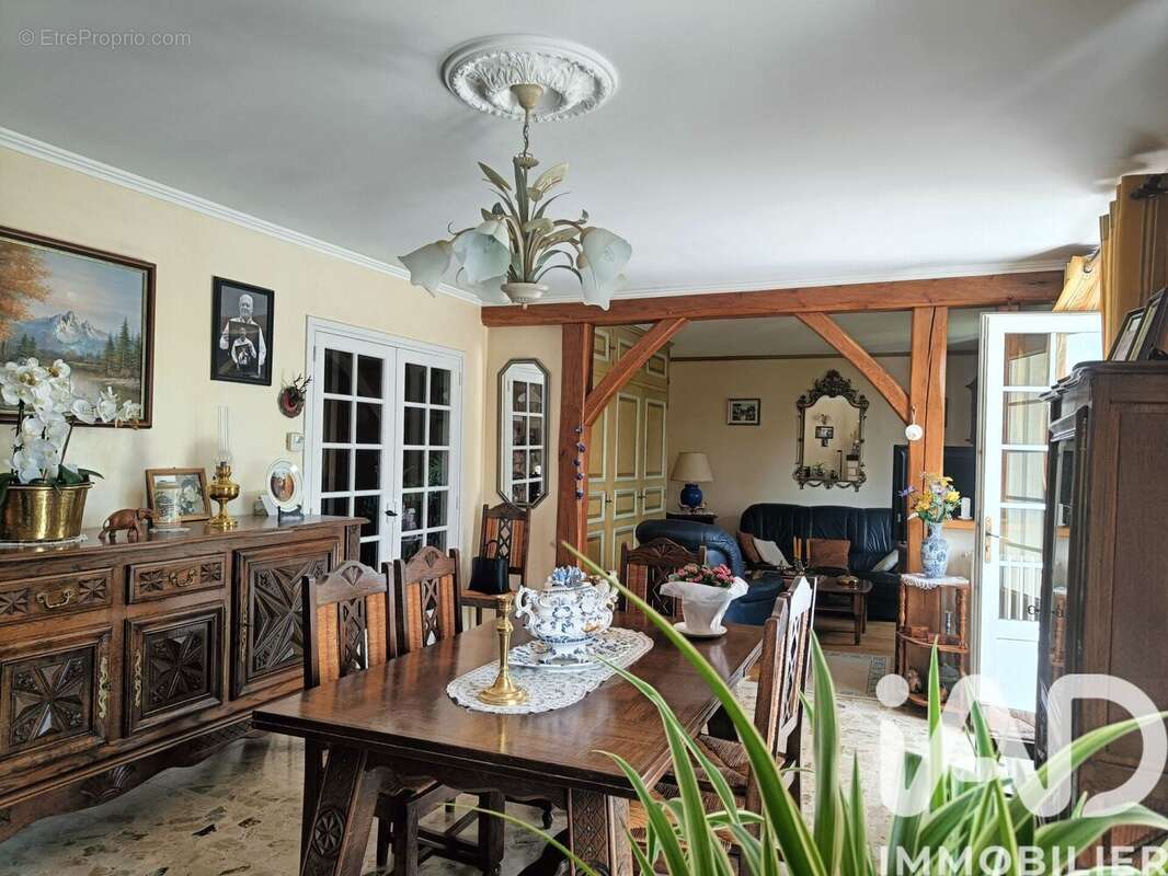 Photo 4 - Maison à NOGENT-LE-ROI