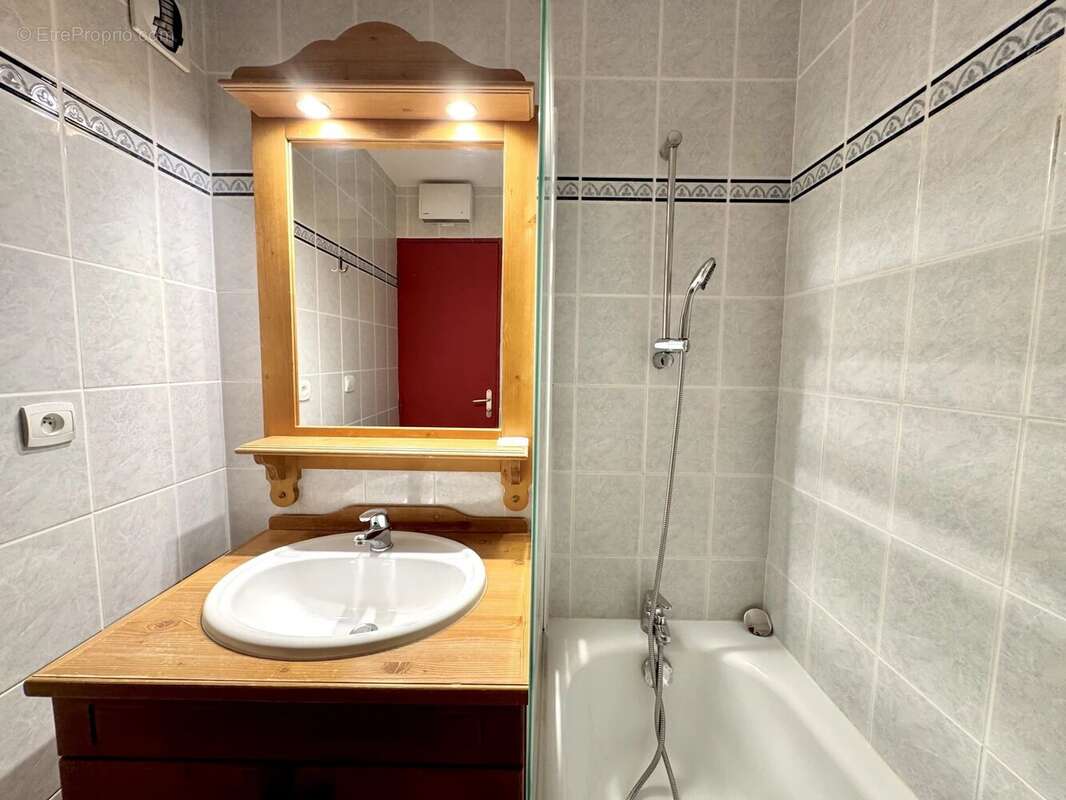 Appartement à AVRIEUX