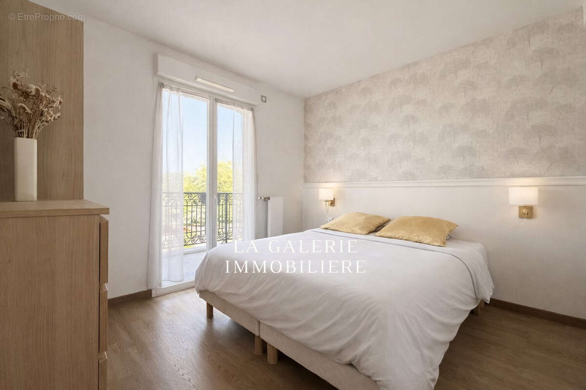 Appartement à SURESNES