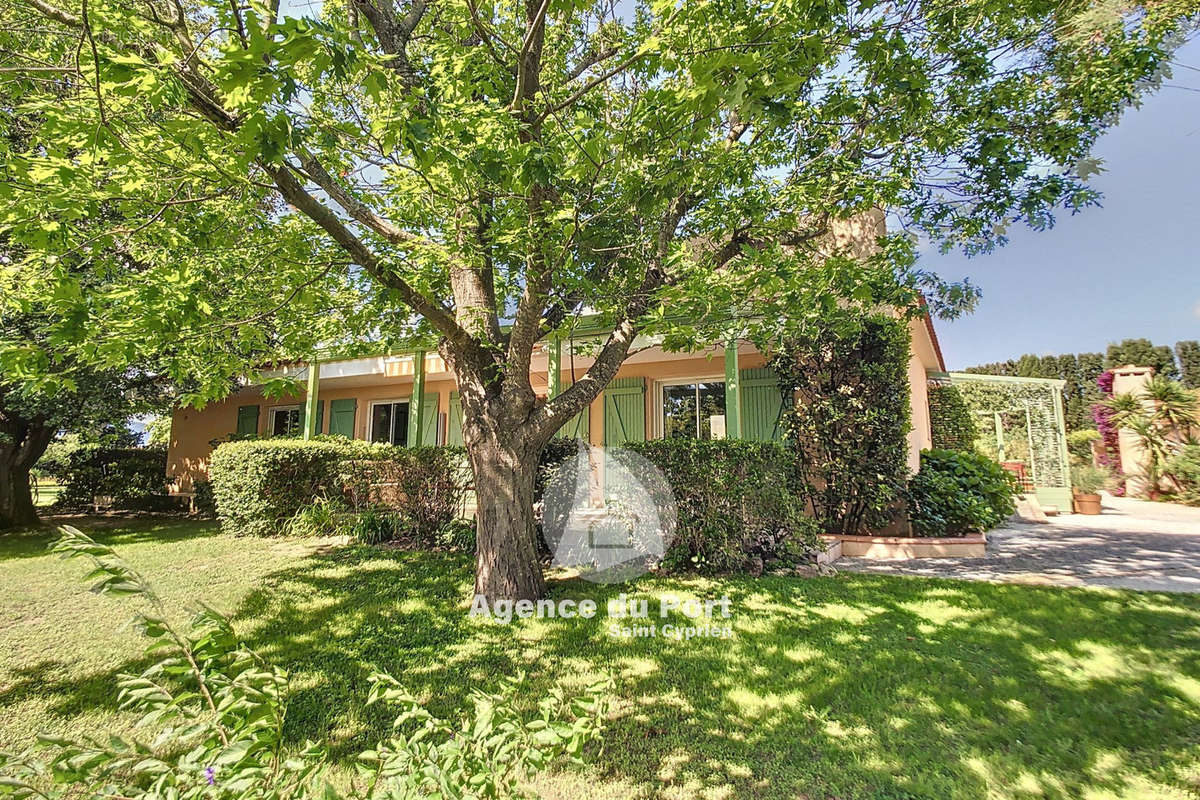 Maison à SAINT-CYPRIEN