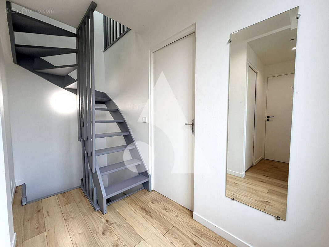 Appartement Deuil La Barre 3 pièce(s) 57.70 m2 (77.14m² au sol) - photo 14