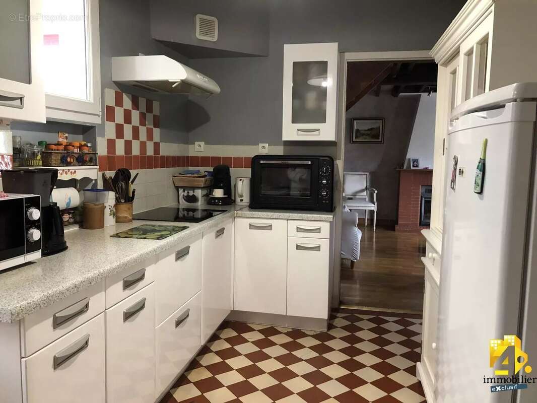 Maison à ELINCOURT-SAINTE-MARGUERITE