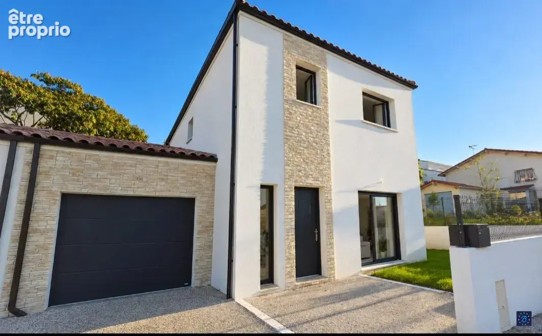 Maison 4 pièces 102 m² à vendre à Vaux-Sur-Mer (17640) - photo 1