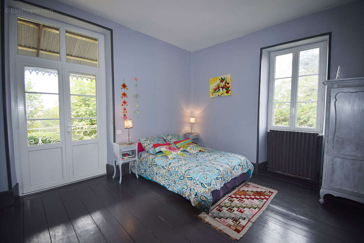 Maison à VILLENEUVE-SUR-LOT