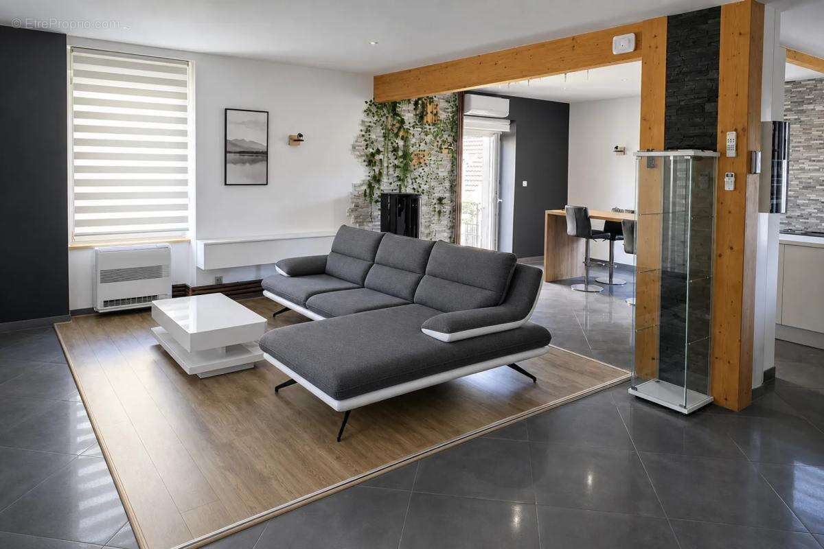 Duplex 4 pièces 111 m² à Belfort - photo 2