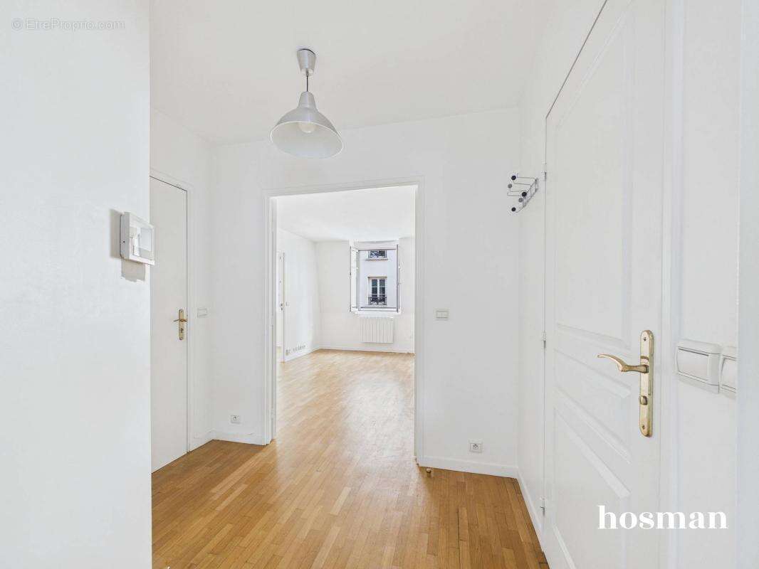 Appartement à PARIS-11E