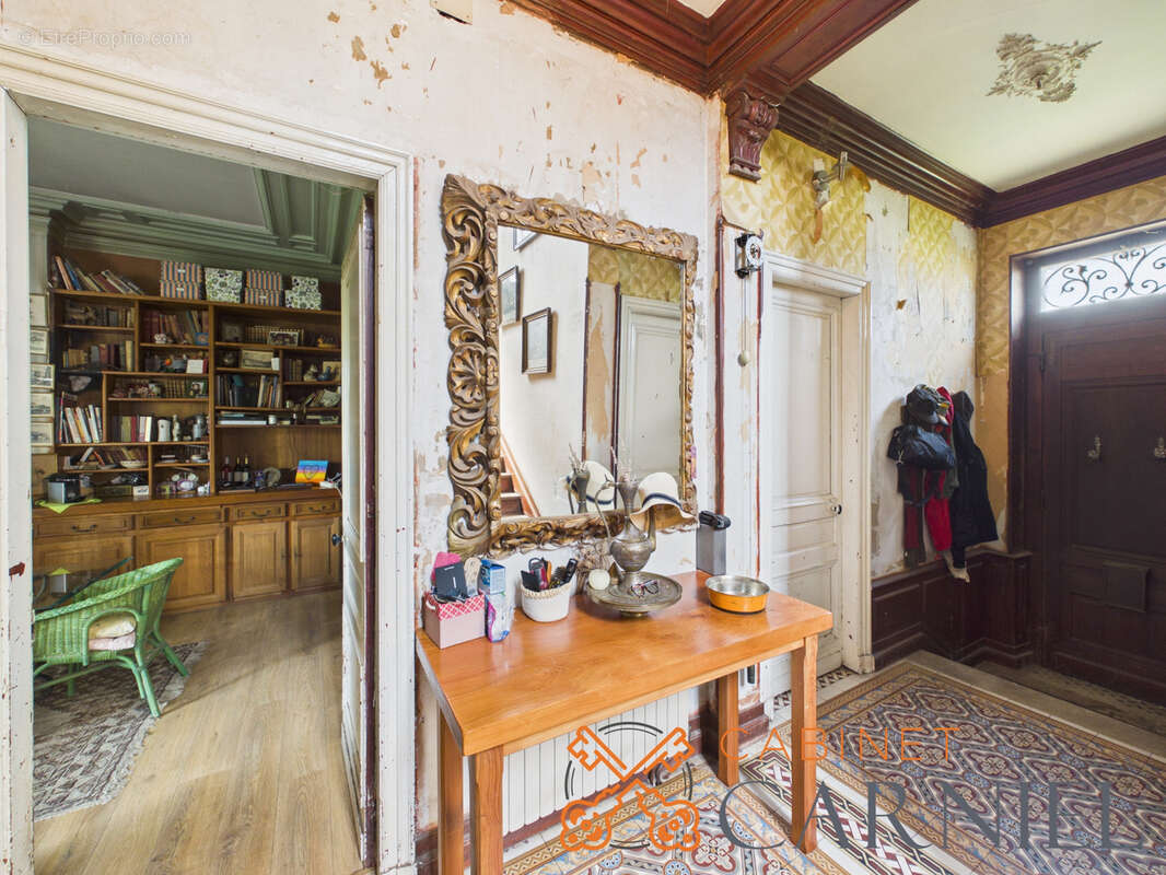 Maison à HOUEILLES
