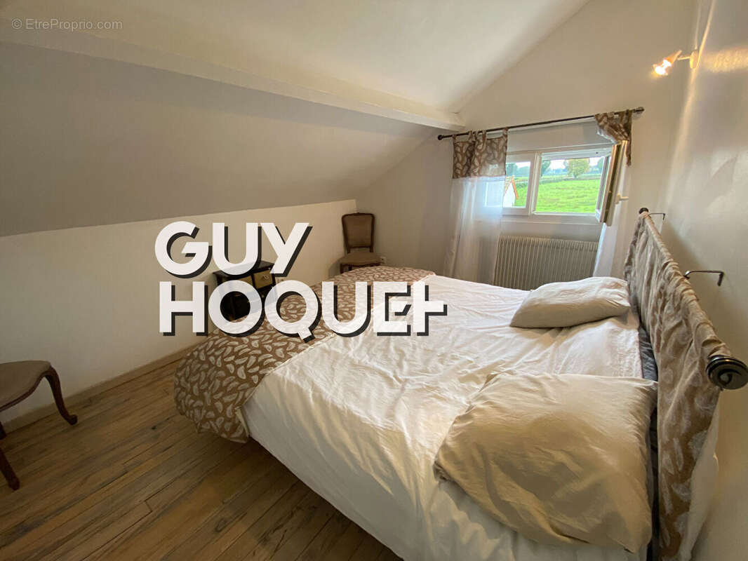 Maison à PARAY-LE-MONIAL