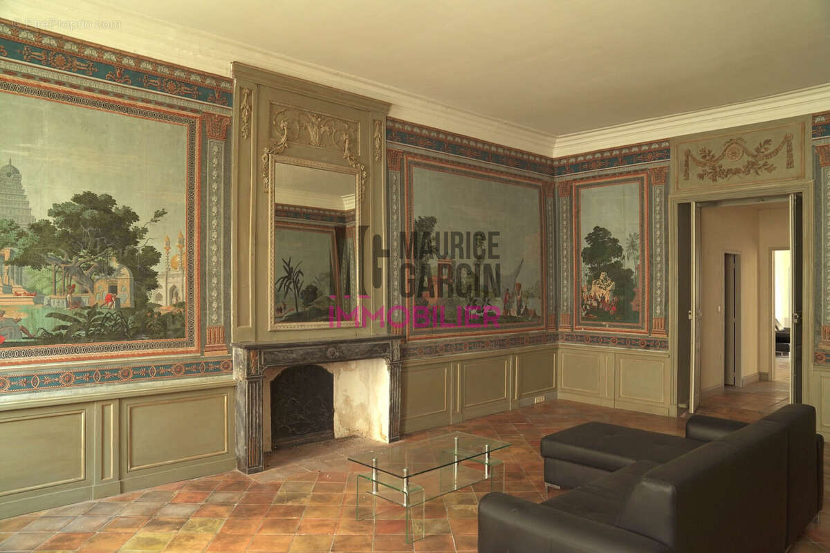 Appartement à NOVES