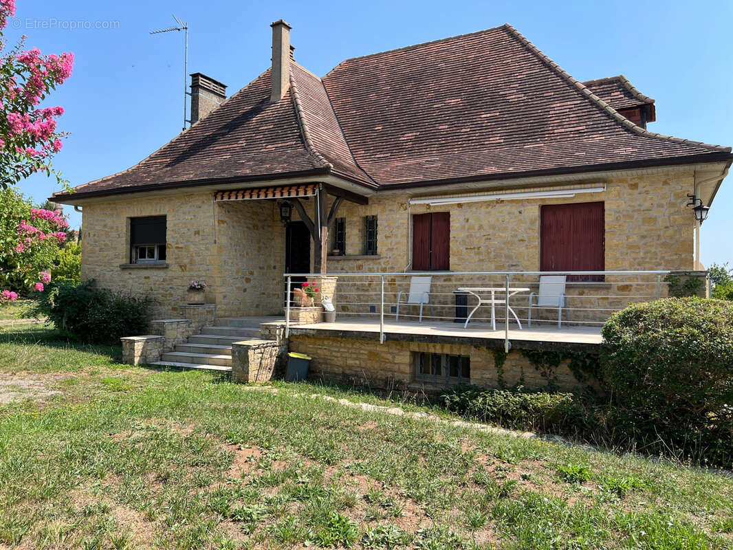 Maison à SALLES-DE-BELVES