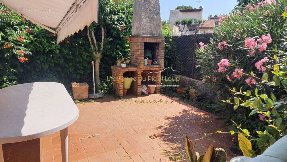 Maison à SAINT-GELY-DU-FESC