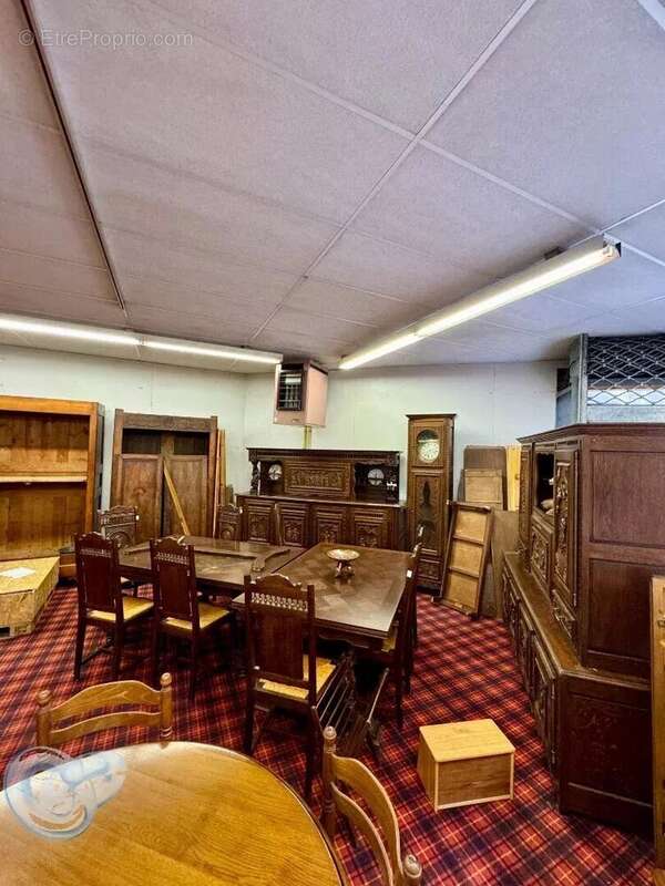 Commerce à CHATELAUDREN