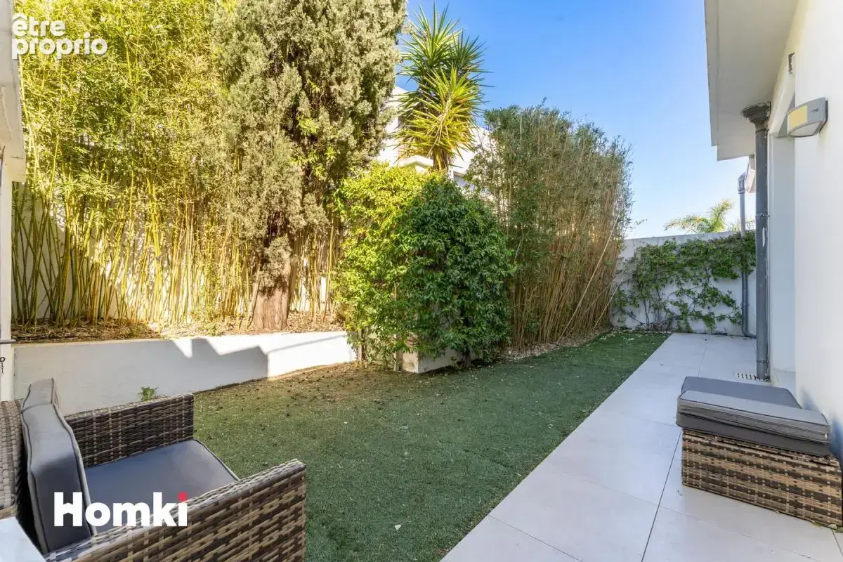 Appartement T4 de 107 m² à Marseille 13007, Rue des Flots Bleus - photo 12