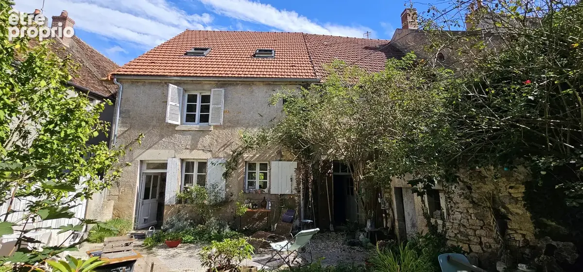 Bel ensemble immobilier - photo 1