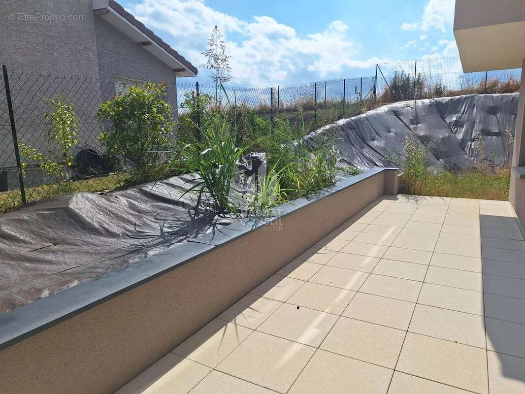 Appartement à BOURGOIN-JALLIEU