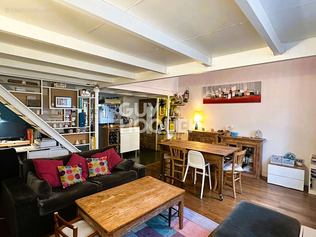 Appartement à LYON-4E