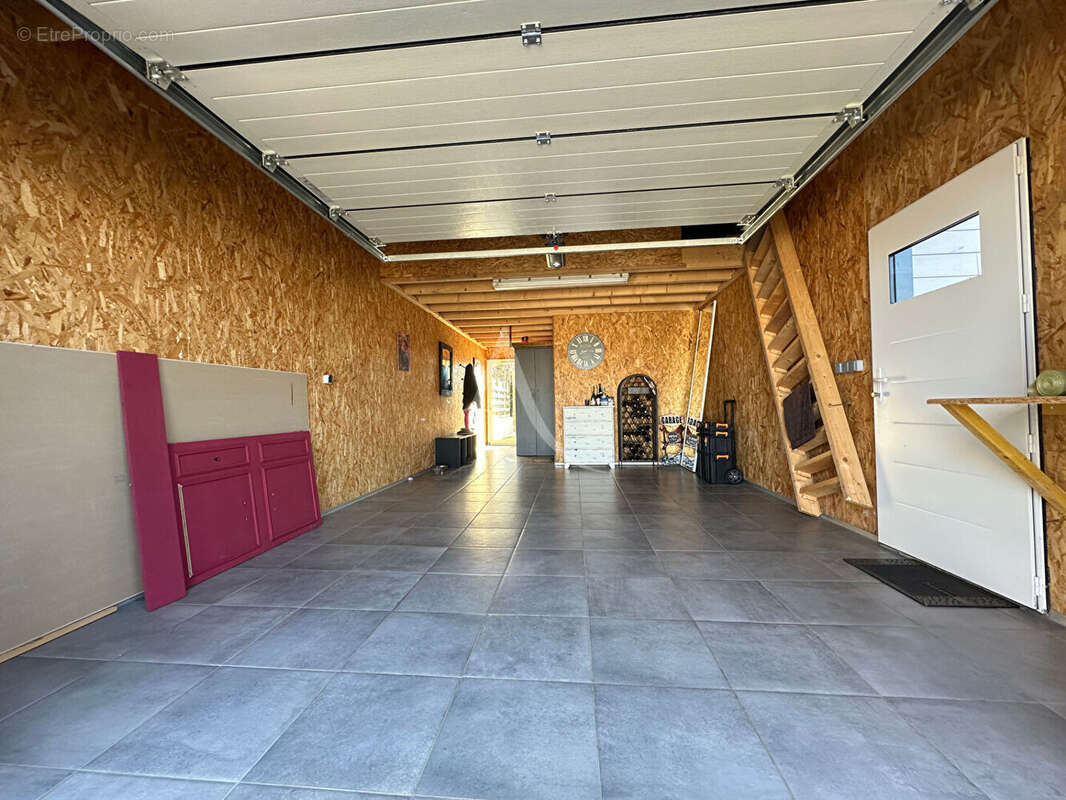 Maison à LA CHAPELLE-PALLUAU