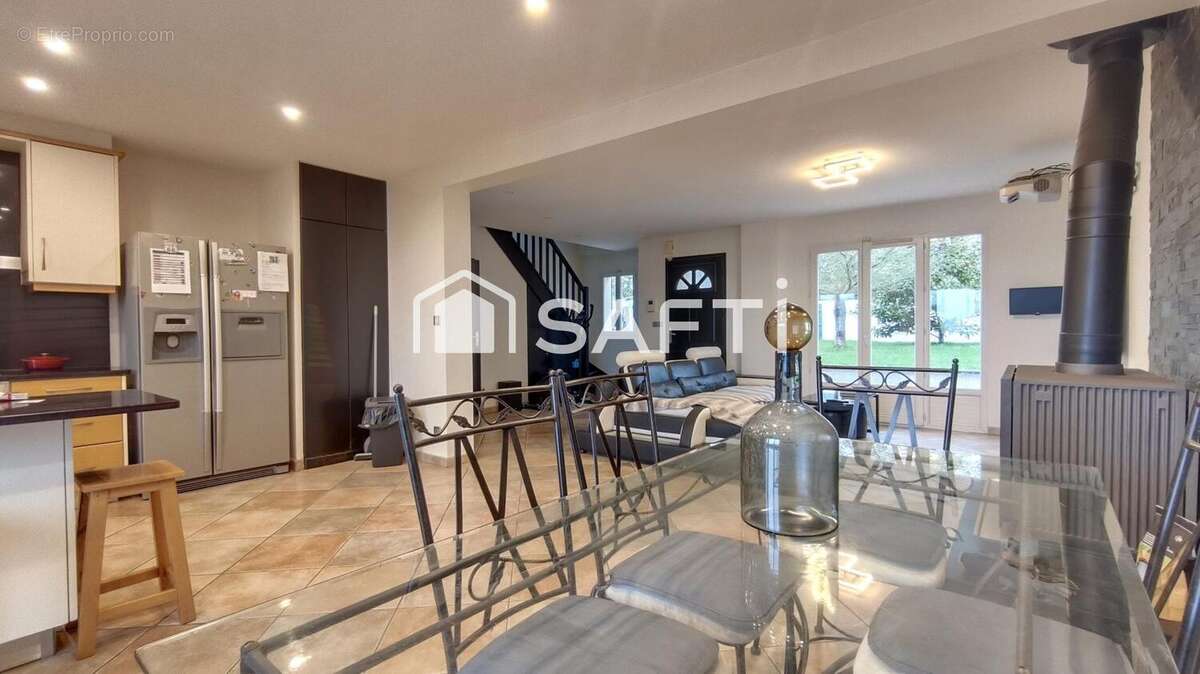 Photo 5 - Maison à SAINT-MARTIN-DES-CHAMPS