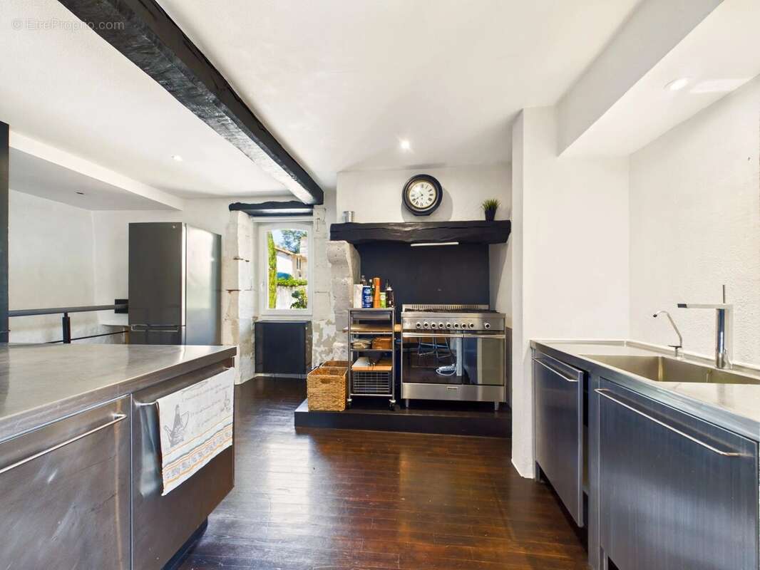 Superbe propriété de cinq chambres et maison d'amis - photo 3