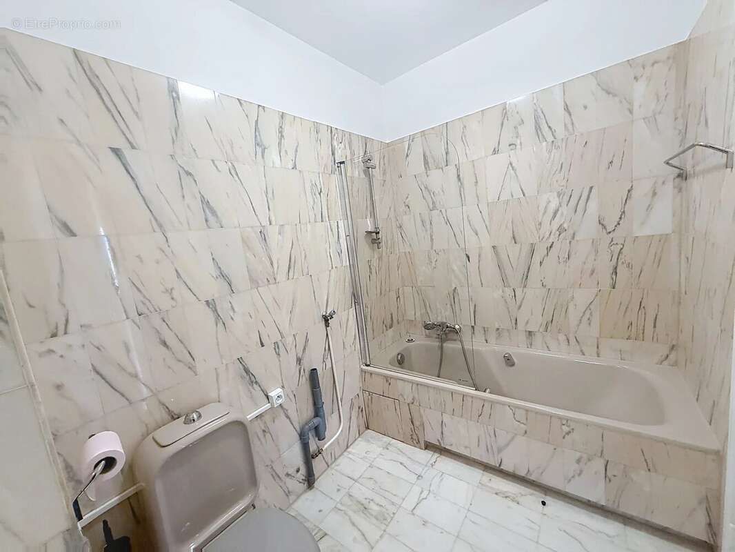 Appartement à LE CANNET