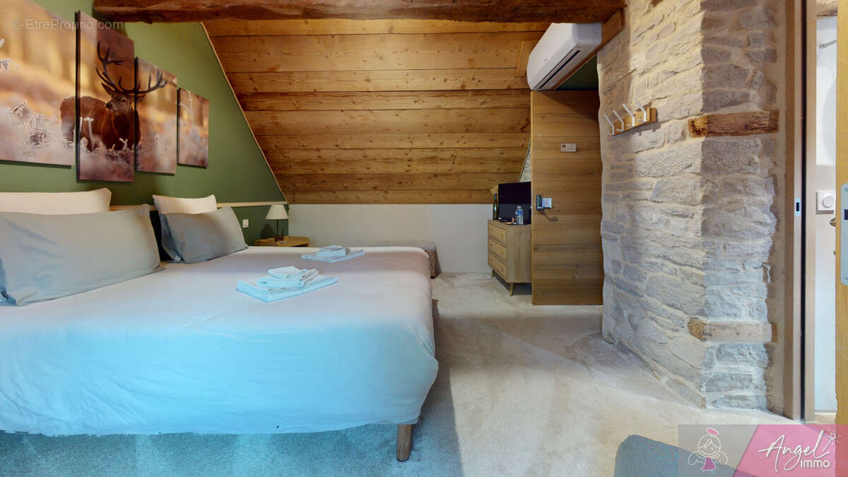 Commerce à ORCHAMPS