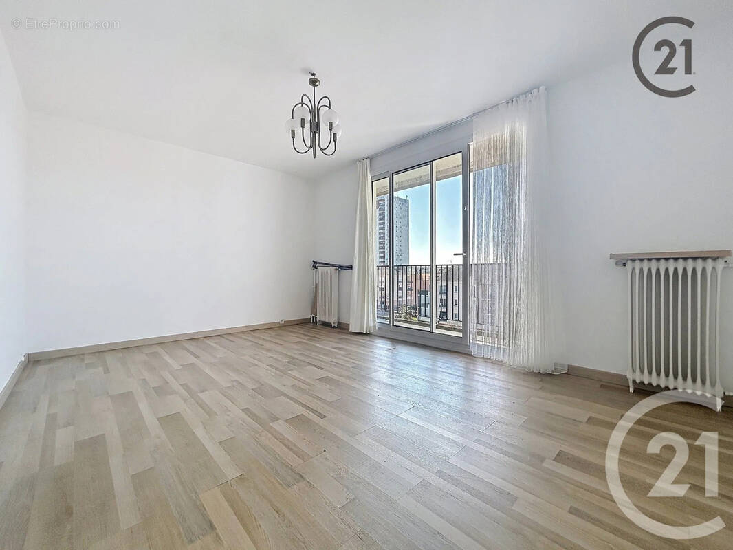 Appartement à MONTEREAU-FAULT-YONNE