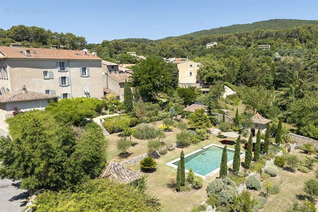 Maison à FIGANIERES