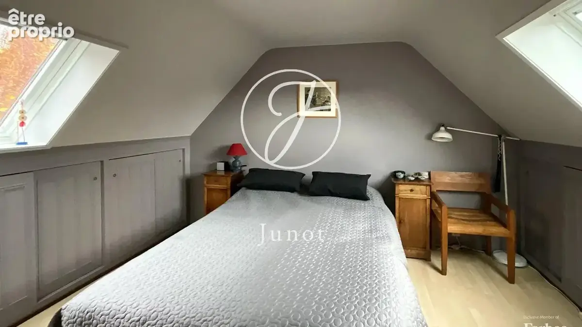 Ennetières-en-Weppes - CENTRE - Maison à vendre - 8 pièces - 206m² - 5 chambres - Jardin - Terrasse - Stationnements - photo 11