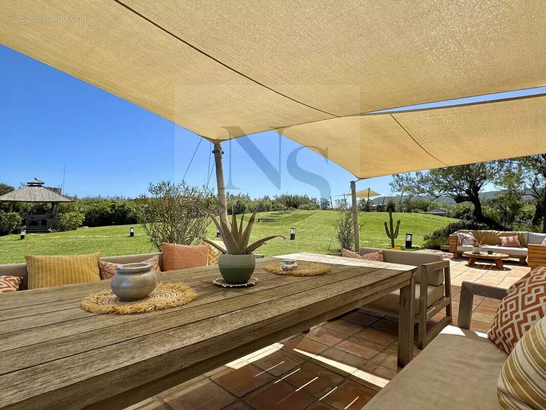 Maison à RAMATUELLE