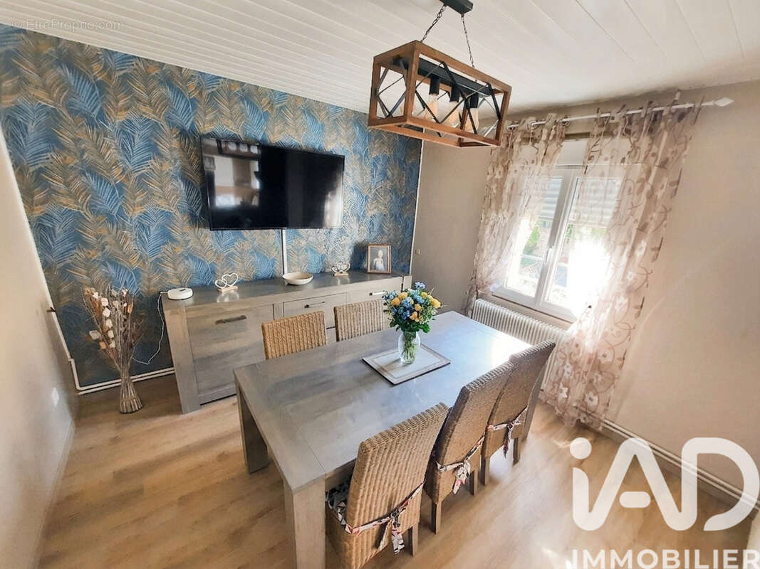Photo 2 - Maison à INCHEVILLE
