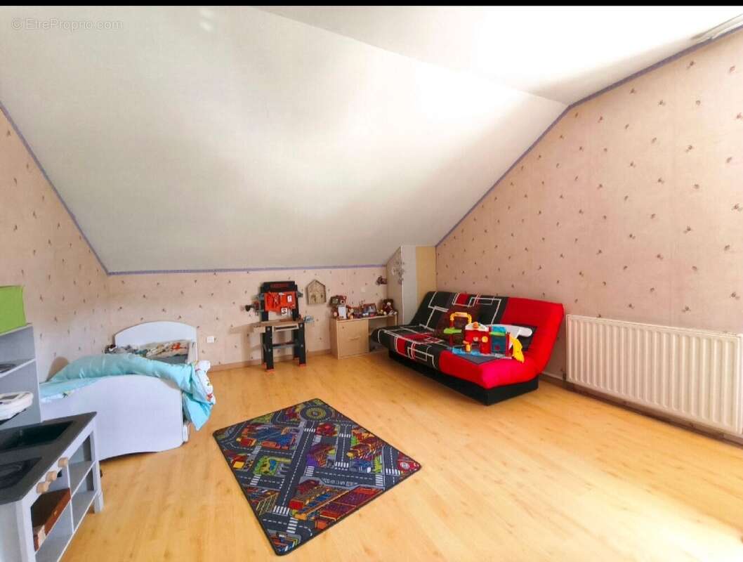 Maison 110 m² à Nomeny  - photo 8