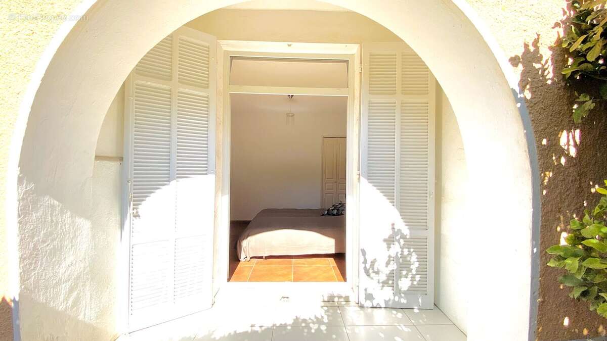 Photo 8 - Maison à BANDOL