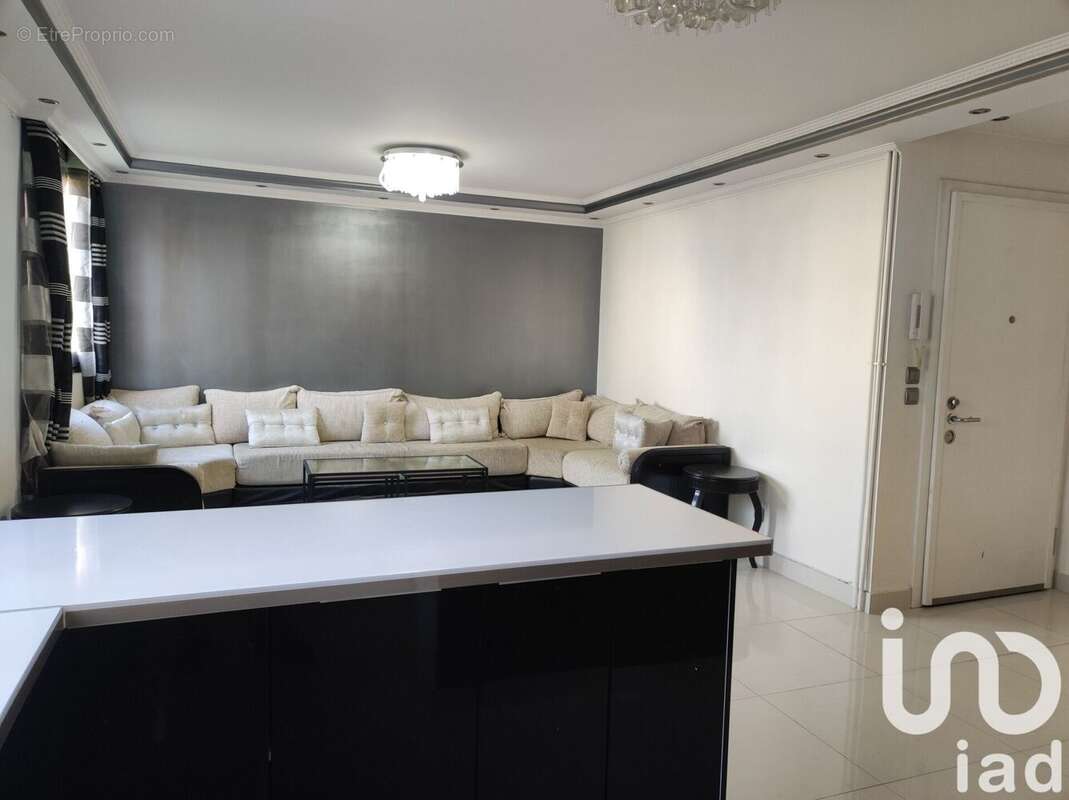 Photo 2 - Appartement à SARCELLES