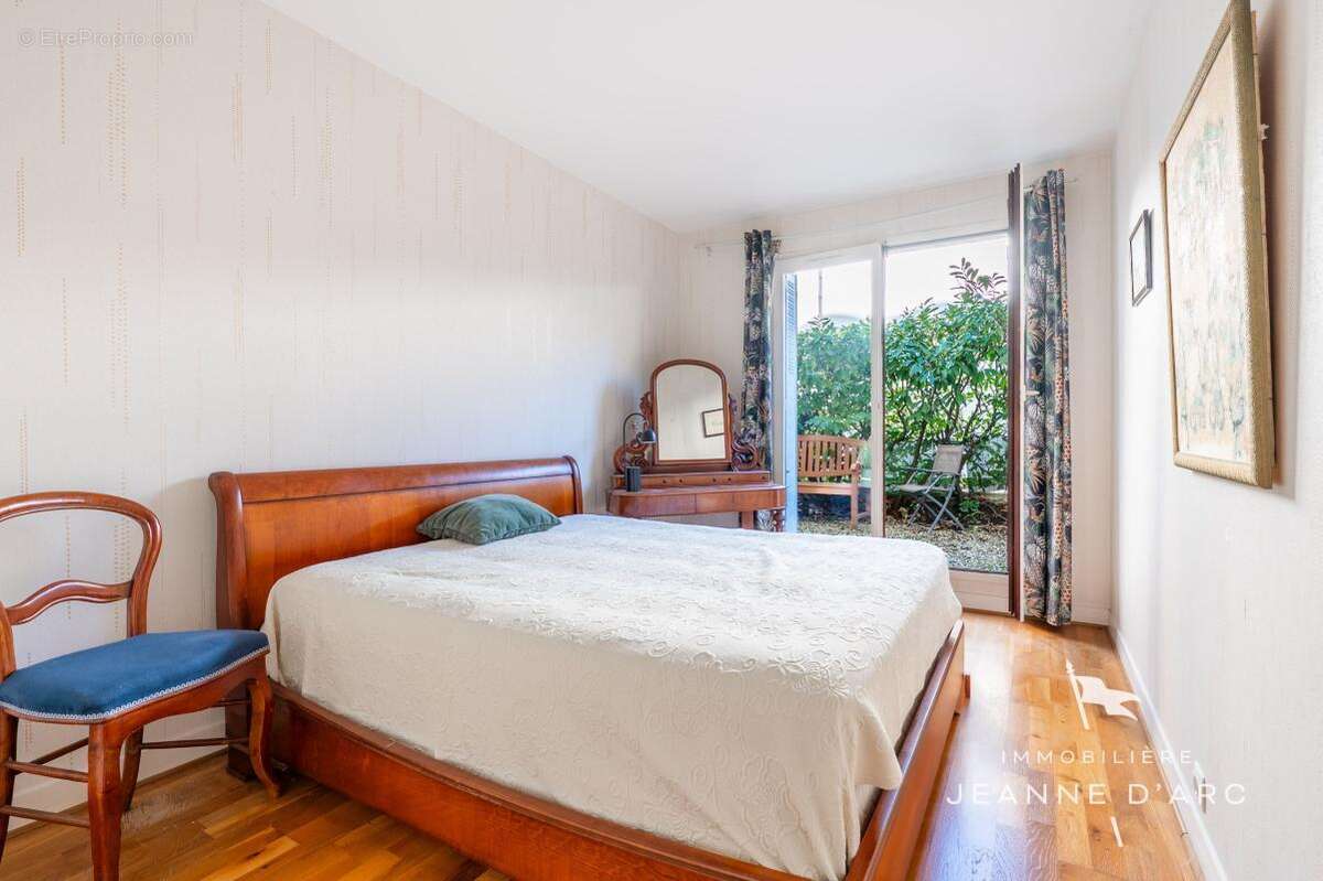 Appartement à VERSAILLES