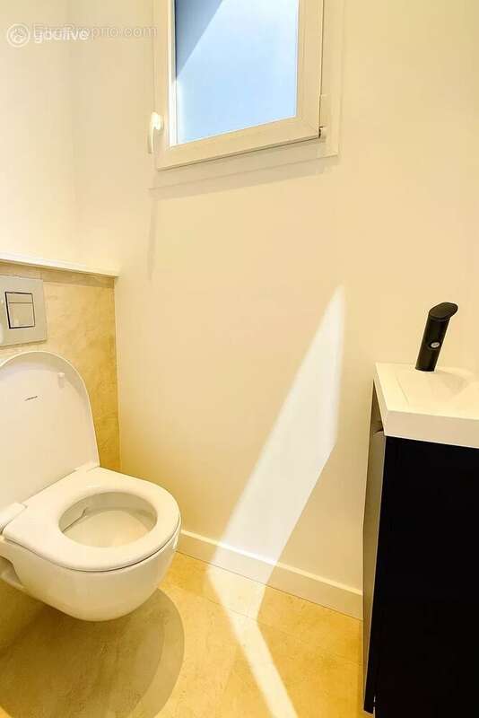 Appartement à DAMIGNY