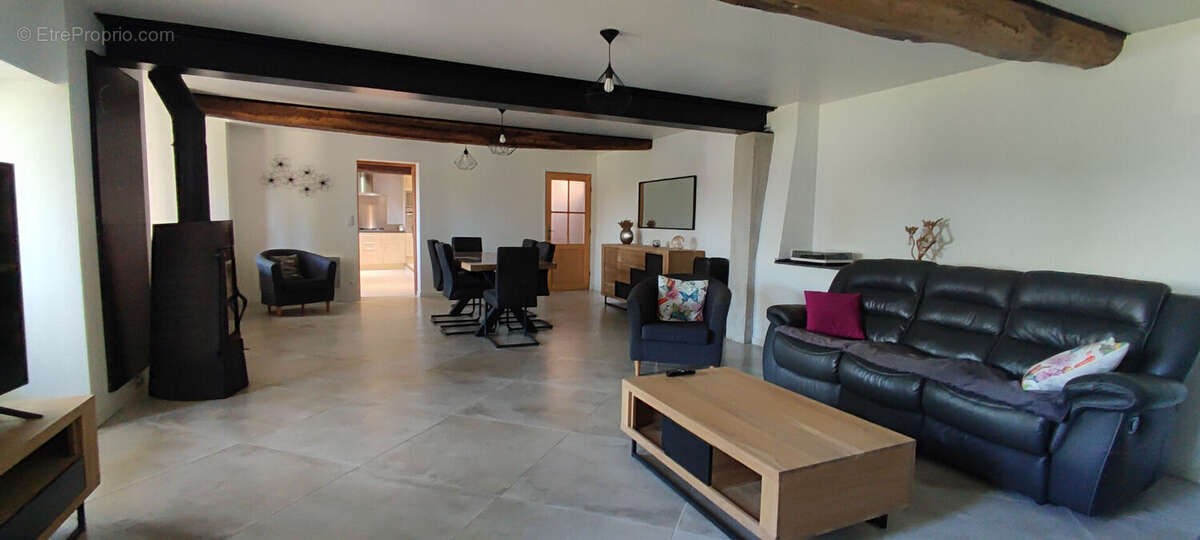 Maison à SAINT-VALERIEN