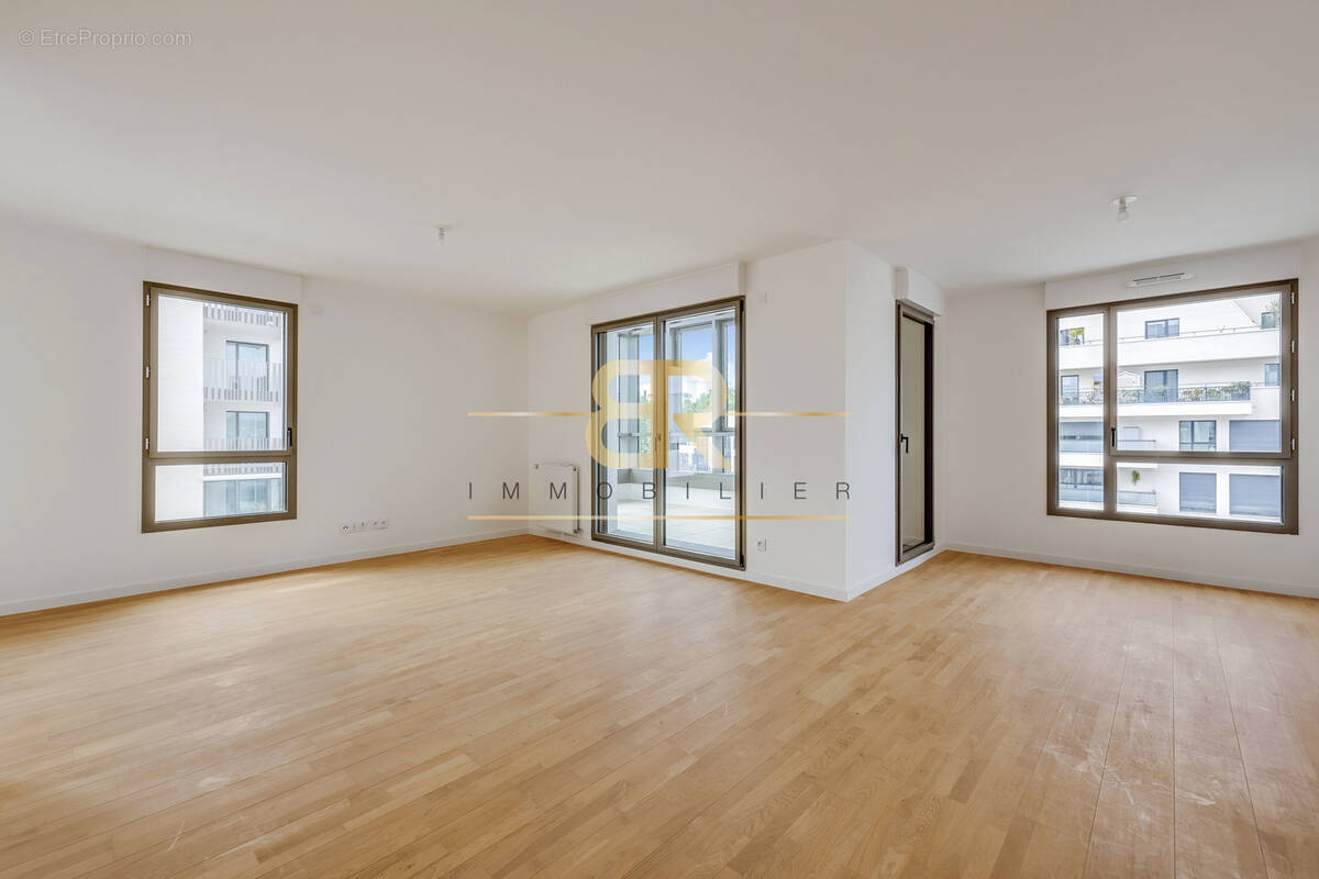 Appartement à COLOMBES