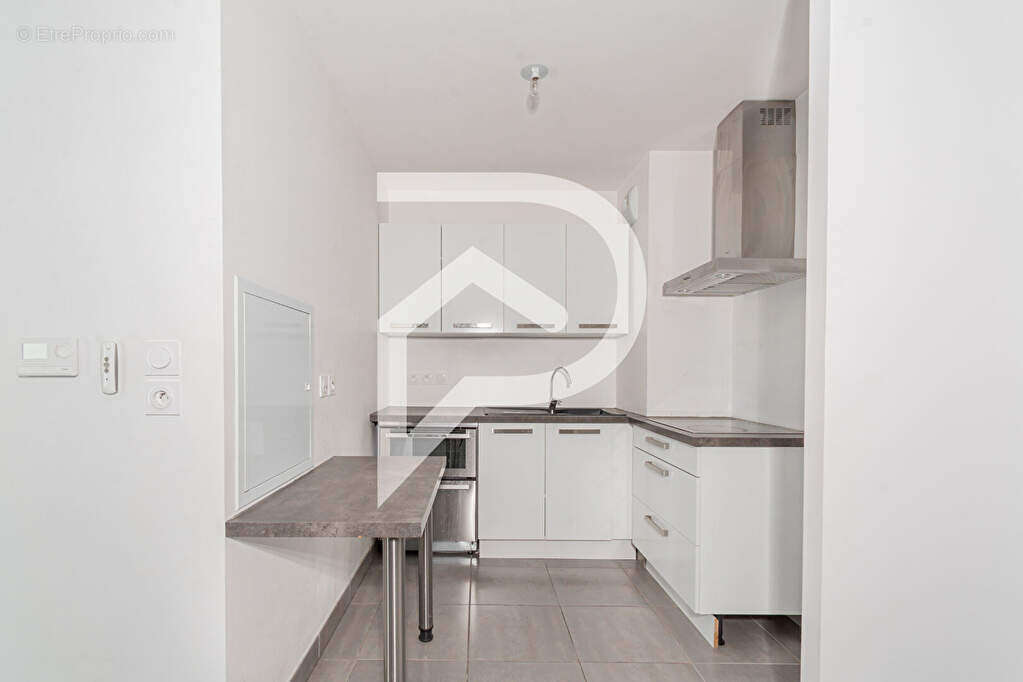 Appartement à MARSEILLE-7E