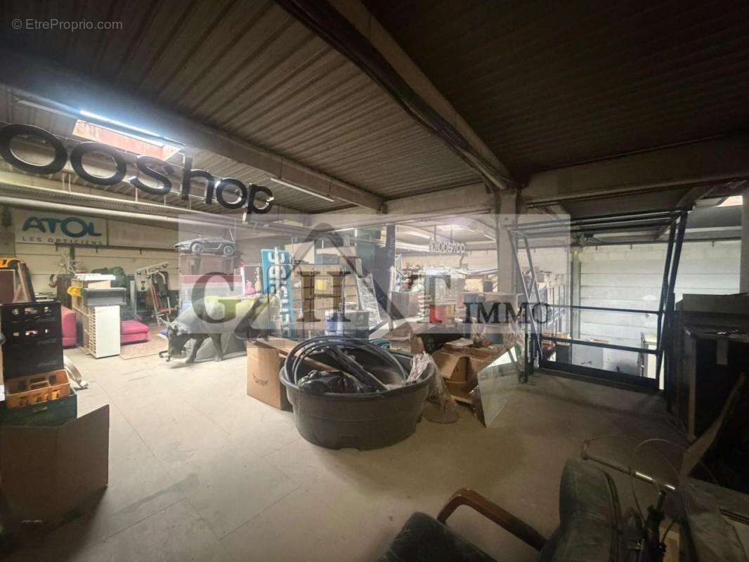 Entrepot bureaux 1292m2 a noisy-le-grand a la vente - photo 2