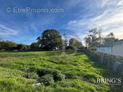 Terrain à GRAND-AUVERNE