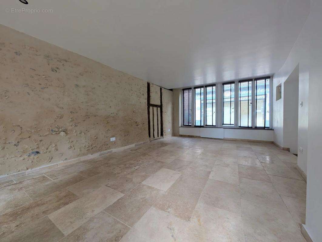 Maison à MORTAGNE-AU-PERCHE