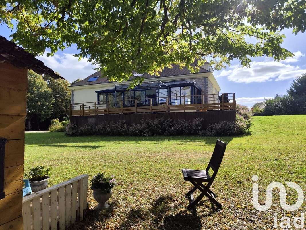 Photo 3 - Maison à OINVILLE-SOUS-AUNEAU