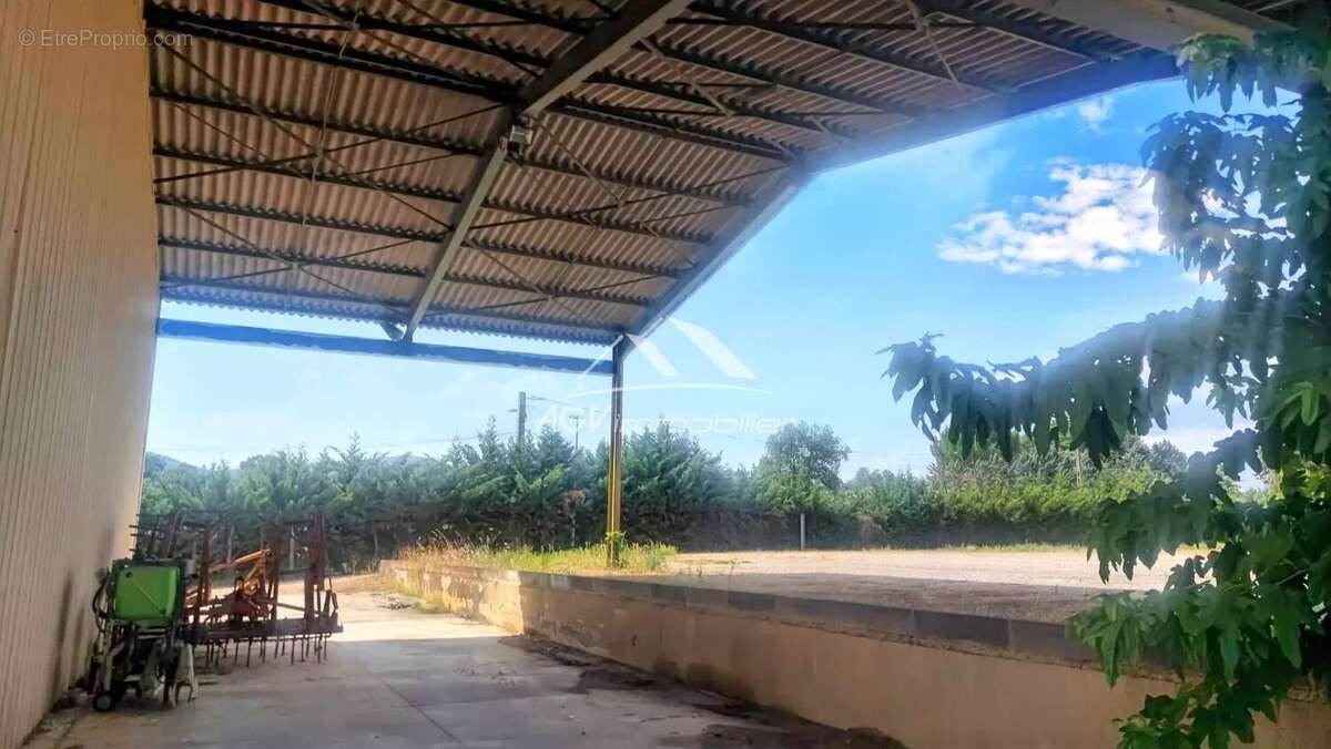 Commerce à SAINT-CHRISTOL-LES-ALES