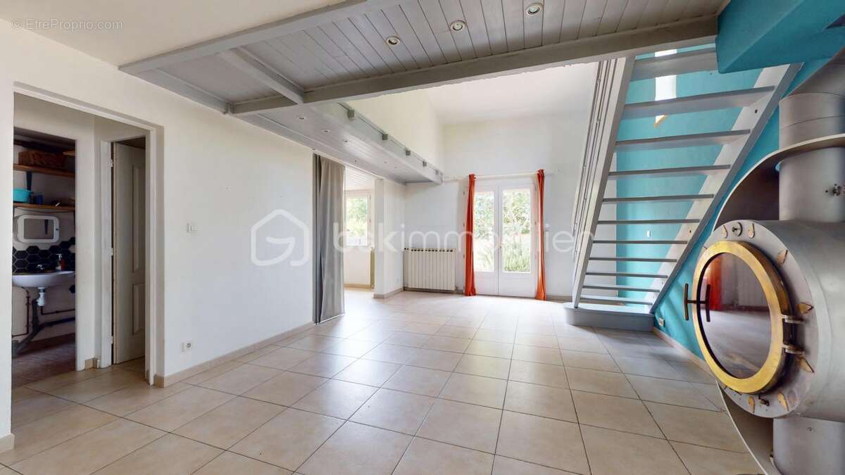 Maison familiale T5 de 125 m² en fond d’impasse à Escalquens - photo 7