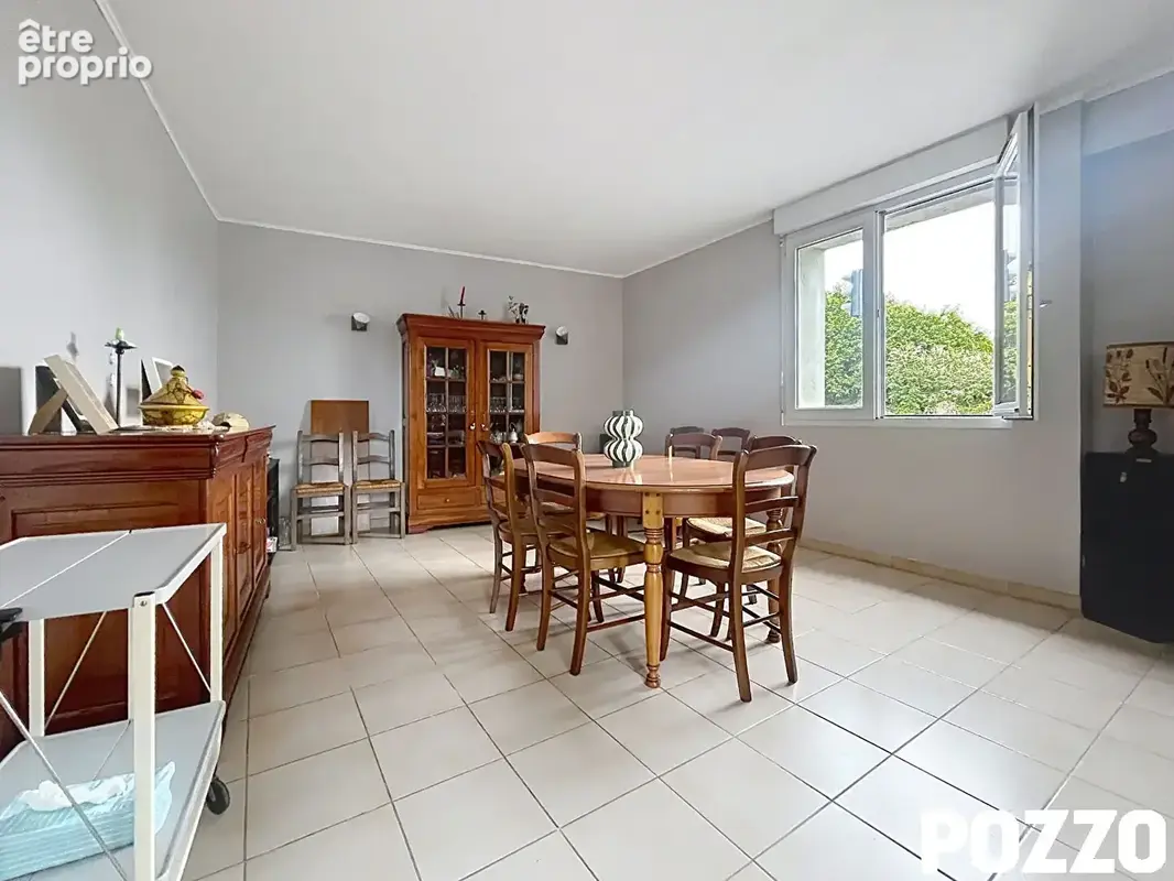 Maison - 6 pièces - 3 chambres - 127 m² - garage - cour - Saint Lo  - centre ville - photo 5