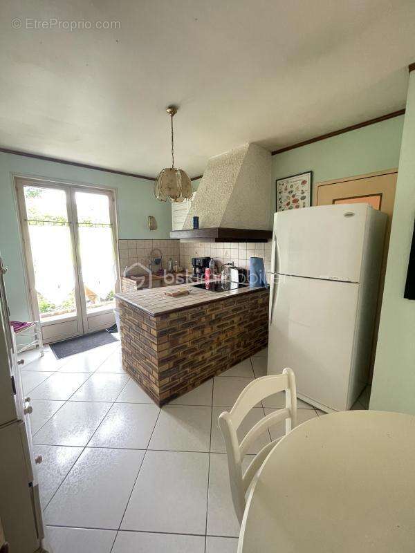 Maison à SAINT-GERMAIN-LAVAL