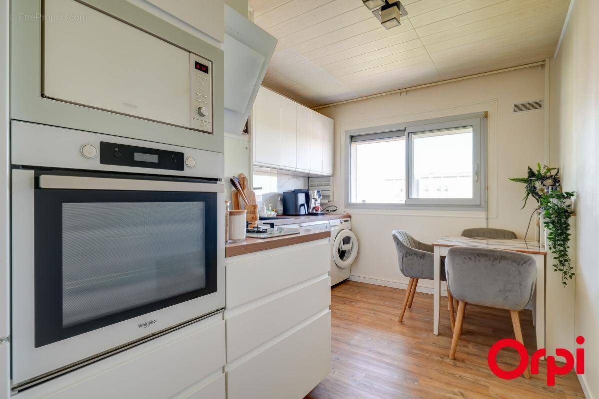 Appartement à VENISSIEUX