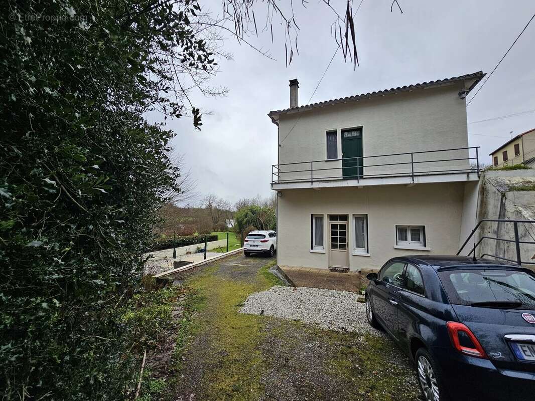 Maison à ANSAC-SUR-VIENNE